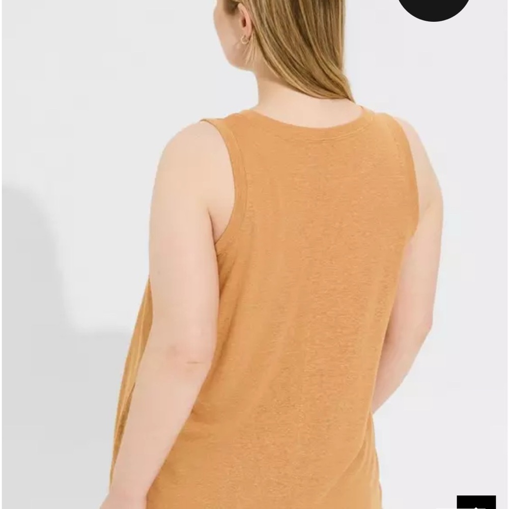 Women's Sleeveless Top - Picture 2 of 6
